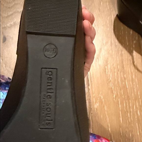 Gentle Souls Black Wedge Sandals - Picture 4 of 4